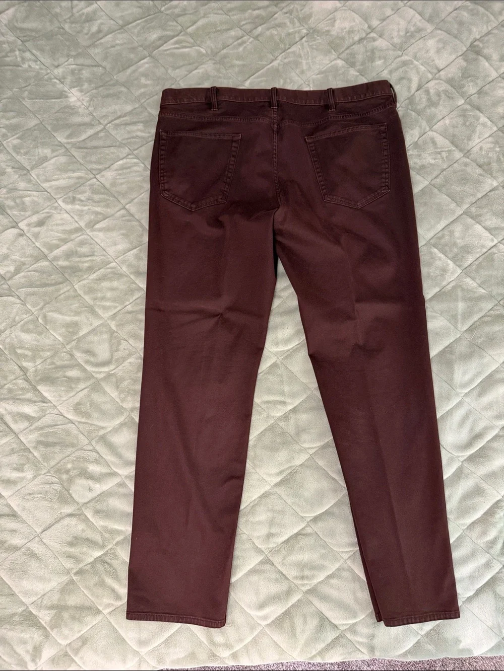 Banana Republic Men's Traveler Chinos - Maroon (42x34, Slim Fit)
